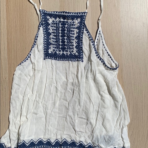 Urban Outfitters White Tank with Blue Embroidery - Picture 1 of 2